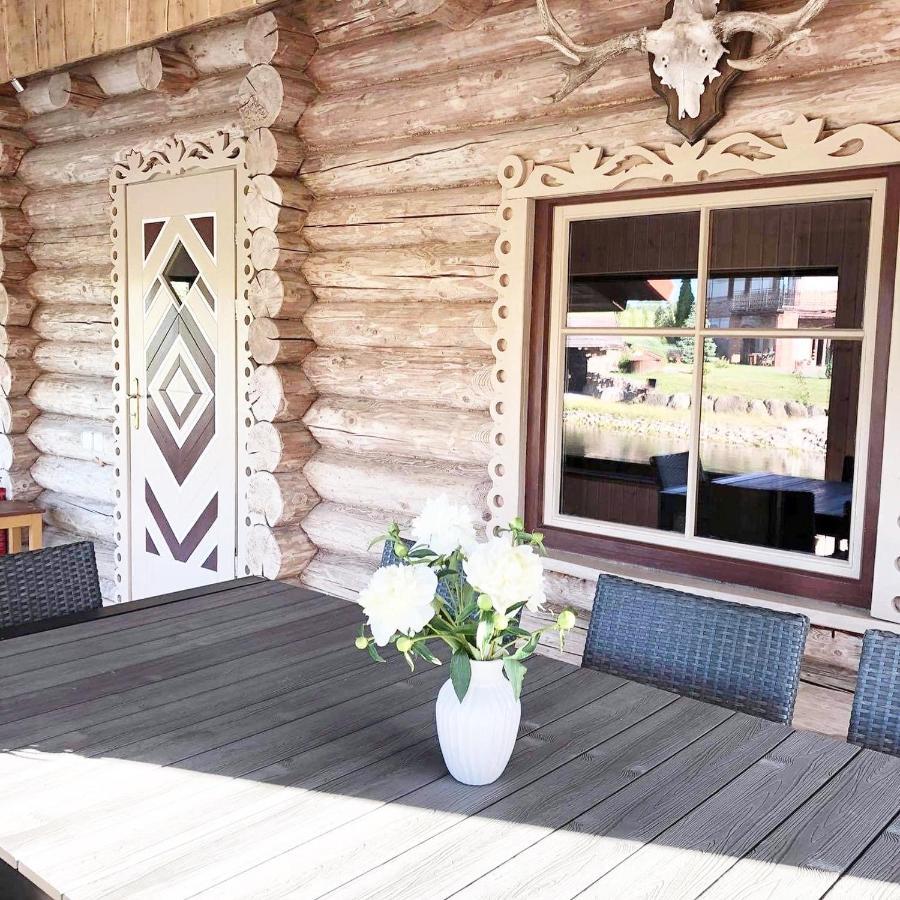 Hotel Jurvinge à Zadvainai Extérieur photo